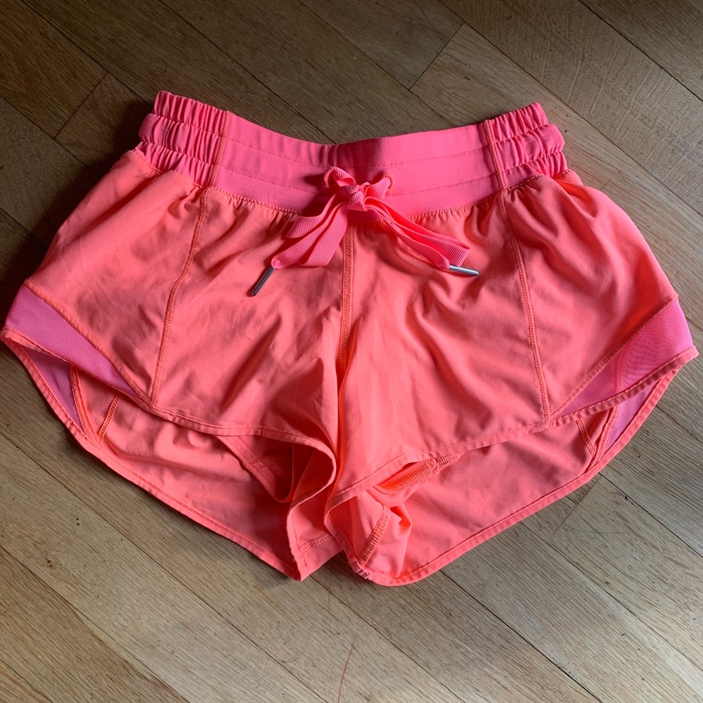 Lululemon Hotty Hot Short